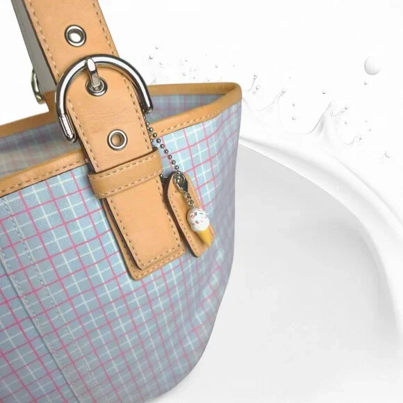 Vintage COACH Soho pastel blue plaid tote with vachetta leather & wristlet - Picture 10 of 15